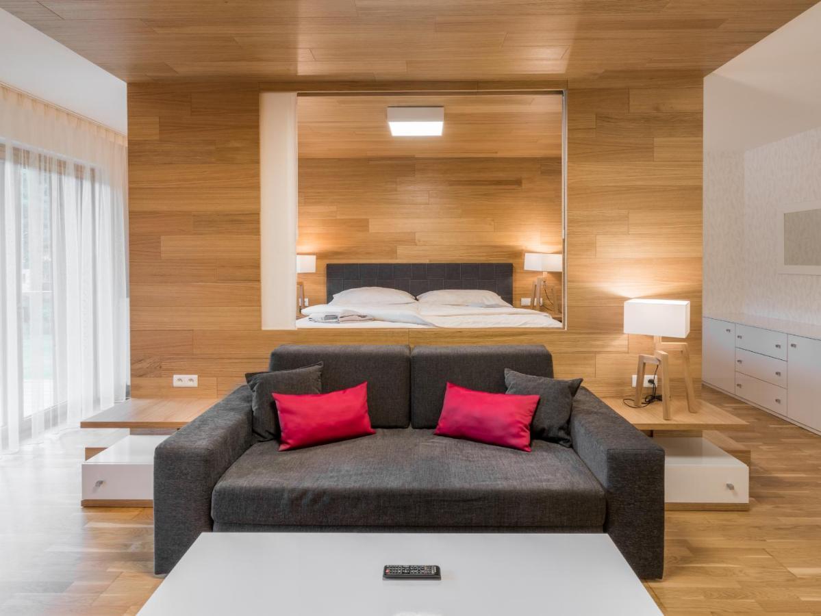 Suites And Apartments Medvedin Špindlerŭv Mlýn Exteriör bild